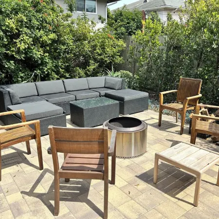 Mid-Century Beach Lodge- 1 Block to Beach!