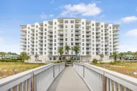 Spanish Key 505: 3/3, Next to the Flora-Bama! Hotel a Perdido Key