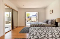 Breathtaking Panoramic Views and Saltwater Pool - Stunning Sanctuary