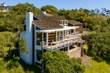 Cypress Pebble Sea Manor LUXE37 Отели рядом с достопримечательностью «Bird Rock Vista Point»