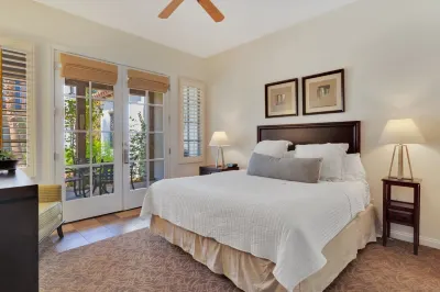 Scenic Mountain Views and Private Patio - Charming Villa Retreat Hotels near palm desert relators- remax - jim and joanne vance