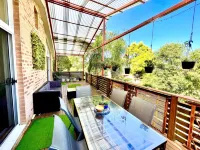 Entertainers Delight - minutes from cafes & shops