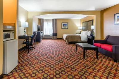 Quality Inn & Suites Montgomery East Carmichael Rd Hotels in Montgomery