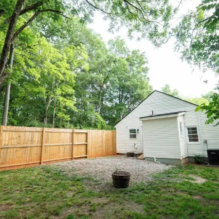 Pet-friendly home walking distance to Downtown Monroe