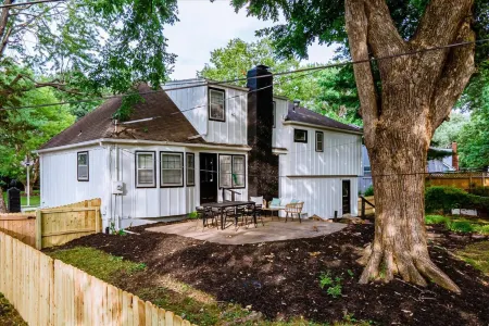 Fenced Backyard and Modern Kitchen Amenities - Cozy Stylish Retreat