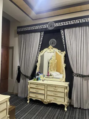 Warraich Villa gt Raod Gujrat Entire - Huvilat
