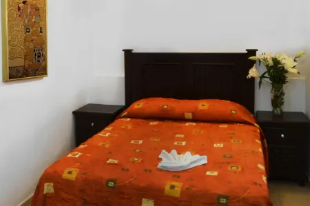 Hotel Zirahuen Отели в г. Ласаро-Карденас