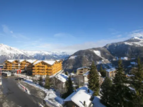 App. les Lupins 17 Hotels in Riddes