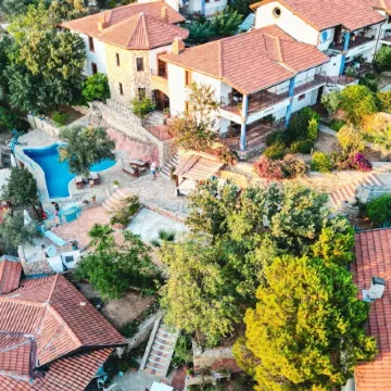 Şato Triopia Butik Otel