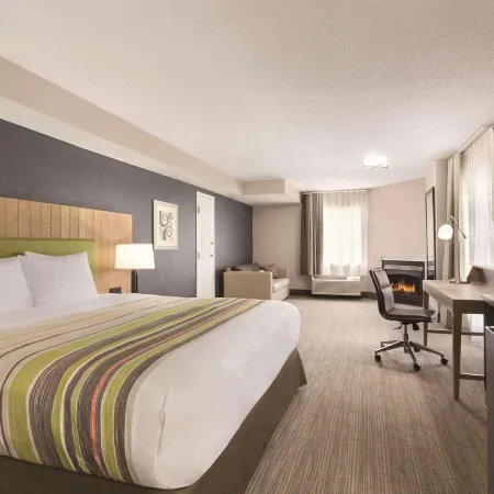 Country Inn & Suites by Radisson, Pigeon Forge South, TN