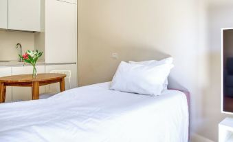 Joivy Cute Central Studio