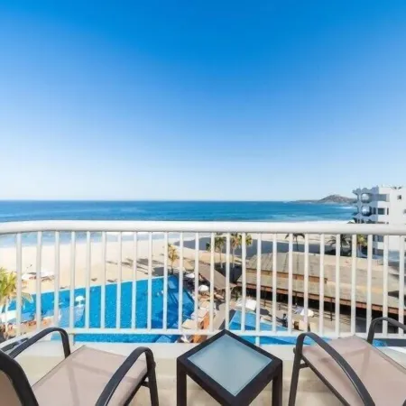 Krystal Grand Los Cabos - All Inclusive