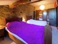 Woodland Hideaway in Malempré, Cleaning Included
