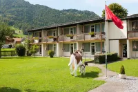 Jungfrau Hotel Annex Alpine-Inn Hotels near Wilderswil Railway Station