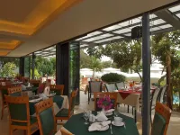 Paradise Lost Hotel-Apartments Hotels in Tolo