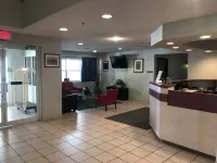 Chadron Inn & Suites