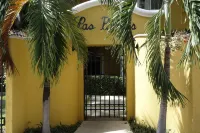 Las Palmas Condominio Hôtels à proximité de : 5th Avenue (Avenida 5)