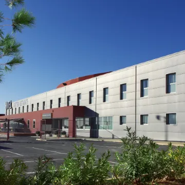 Hotel AG Express Elche Отели рядом с достопримечательностью «Edificio ALTET»