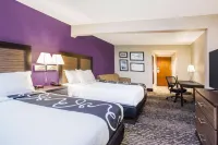 Comfort Inn & Suites Clearwater South - Pet friendly