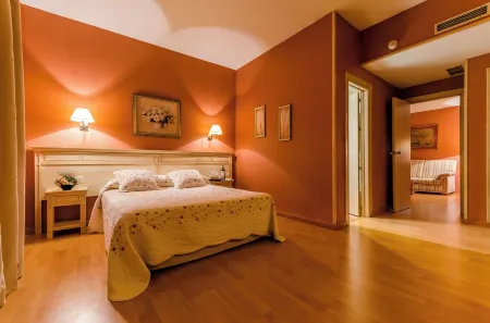 Hotel Zodiaco Отели в г. Вильяторрес