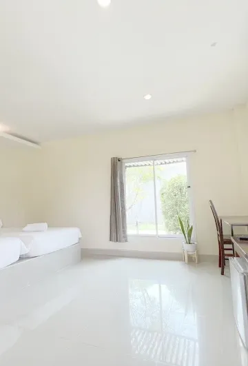 ห้องพักพื้นฐานเตียงแฝดพร้อมวิวรีสอร์ต