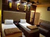 Al Karim Hotel Hotels in Nawabshah