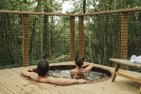 Youza Ecolodge Hotels in La Chaussee-d'Ivry
