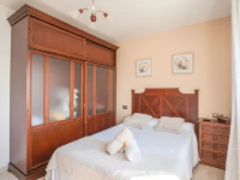El Puerto Hotels in Noia