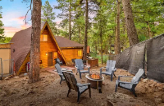 Spacious A-Frame Pines Cabin 12 Beds Loft Game Room