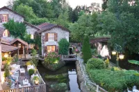 Le Moulin du Roc Hotels in Lussas-et-Nontronneau