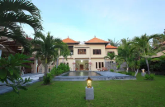 Villa Matanai Hotels near White Sand Beach