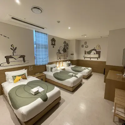 KT&G Sangsang Madang Busan Stay - Hostel Отели рядом с достопримечательностью «Улица Seomyun»