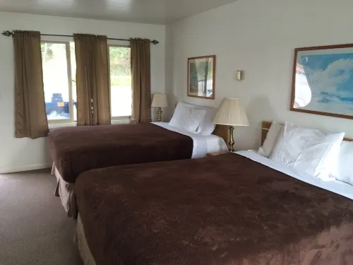 Bay Bridge Motel Hotels in Coos Bay