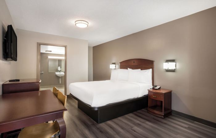 Red Carpet Inn Edison