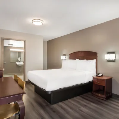 Red Carpet Inn Edison Hotels near BAPS Shri Swaminarayan Mandir, Edison