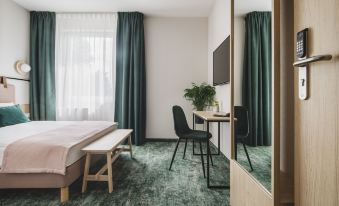 Hi Hotel Gdansk Airport