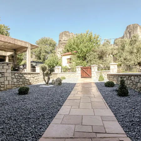 Meteora Heaven and Earth Kastraki Premium Suites - Adults Friendly