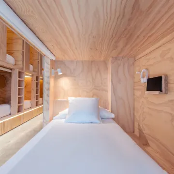 Colo Colo Hostel - Single Private Beds Отели рядом с достопримечательностью «Гора Улиа»