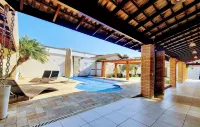 Casa Com 6 Suites Praia Dos Sonhos Hotels in Itanhaém