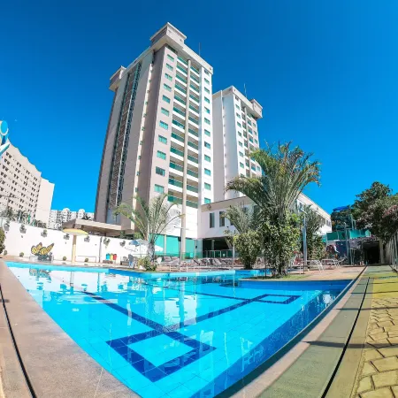 Águas do Paranoá Отели рядом с достопримечательностью «Аквапарк Parque das Fontes»