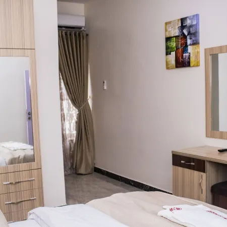 Dicon Apartments