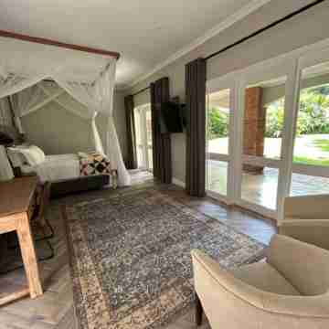 Green Elephant Rooms