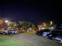 Hin Pha Pua Retreat & Homestay - parking