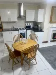 Cottage- 6Guests-Parking Available - 3つ星