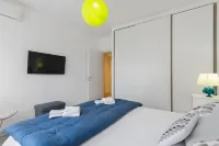 GuestHost - Inner City Apartments -  Appartamenti vacanze