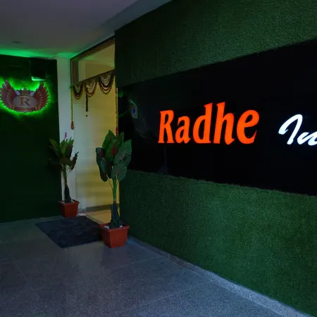 Hotel Radhe Inn