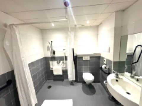 Cambridge Hotel Bradford Central