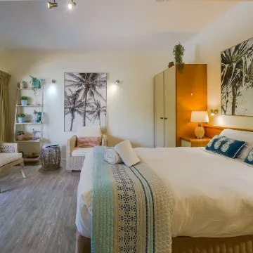 Boat Harbour Studio Apartments and Villas