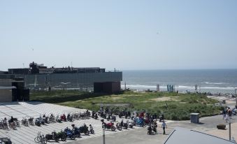 Amsterdam Beach Hotel