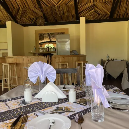 Njia Panda Tented Lodge and Campsite